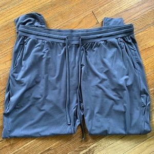 Kindred Bravely Everyday jogger